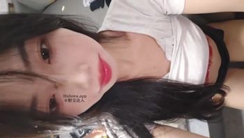 【网红泄密】极度淫荡反差骚母狗[第五弹]搔首弄姿}